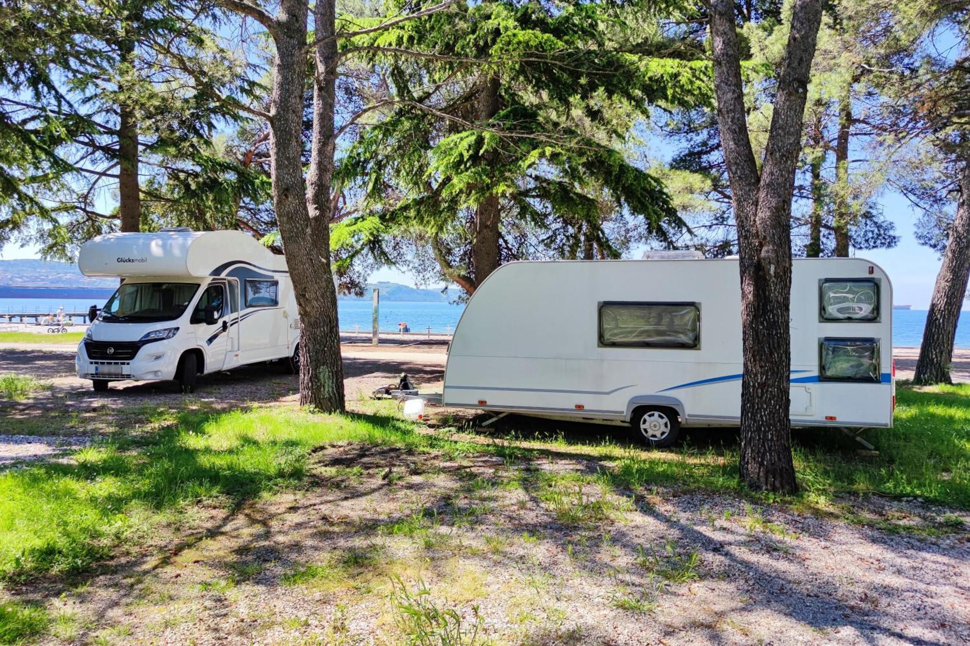 Camping Adria Ankaran - Pitches Luaran gambar